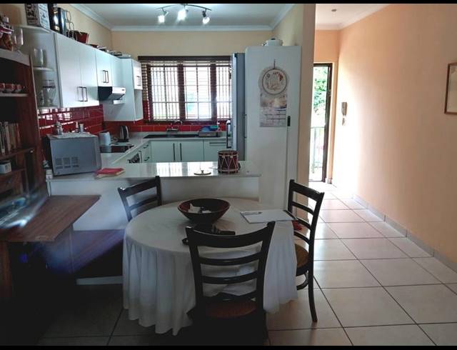 2 BEDROOM APARTMENT FOR SALE IN SCOTTBURGH